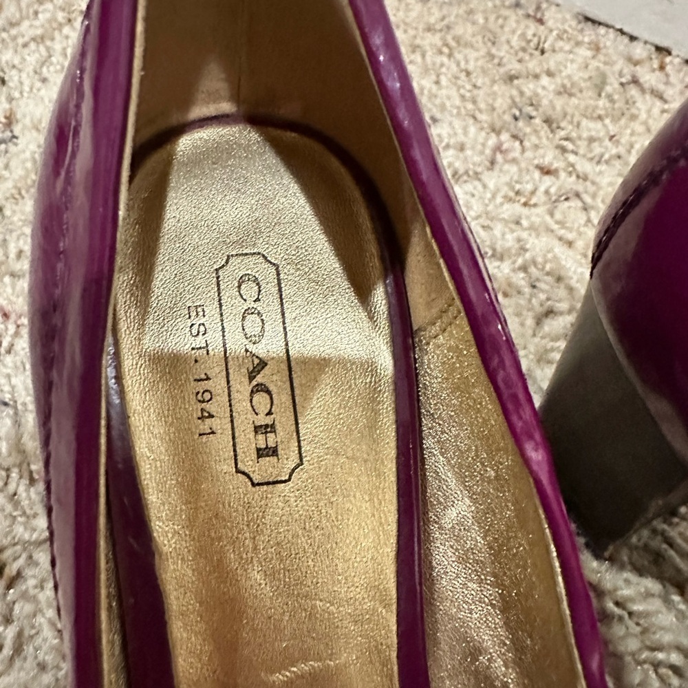 Coach Plum Patent Leather Vintage Heels. Old Hollywood, old money, 40/50’s - Picture 4 of 12